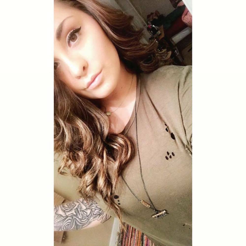 Meet your Posher, Destiny